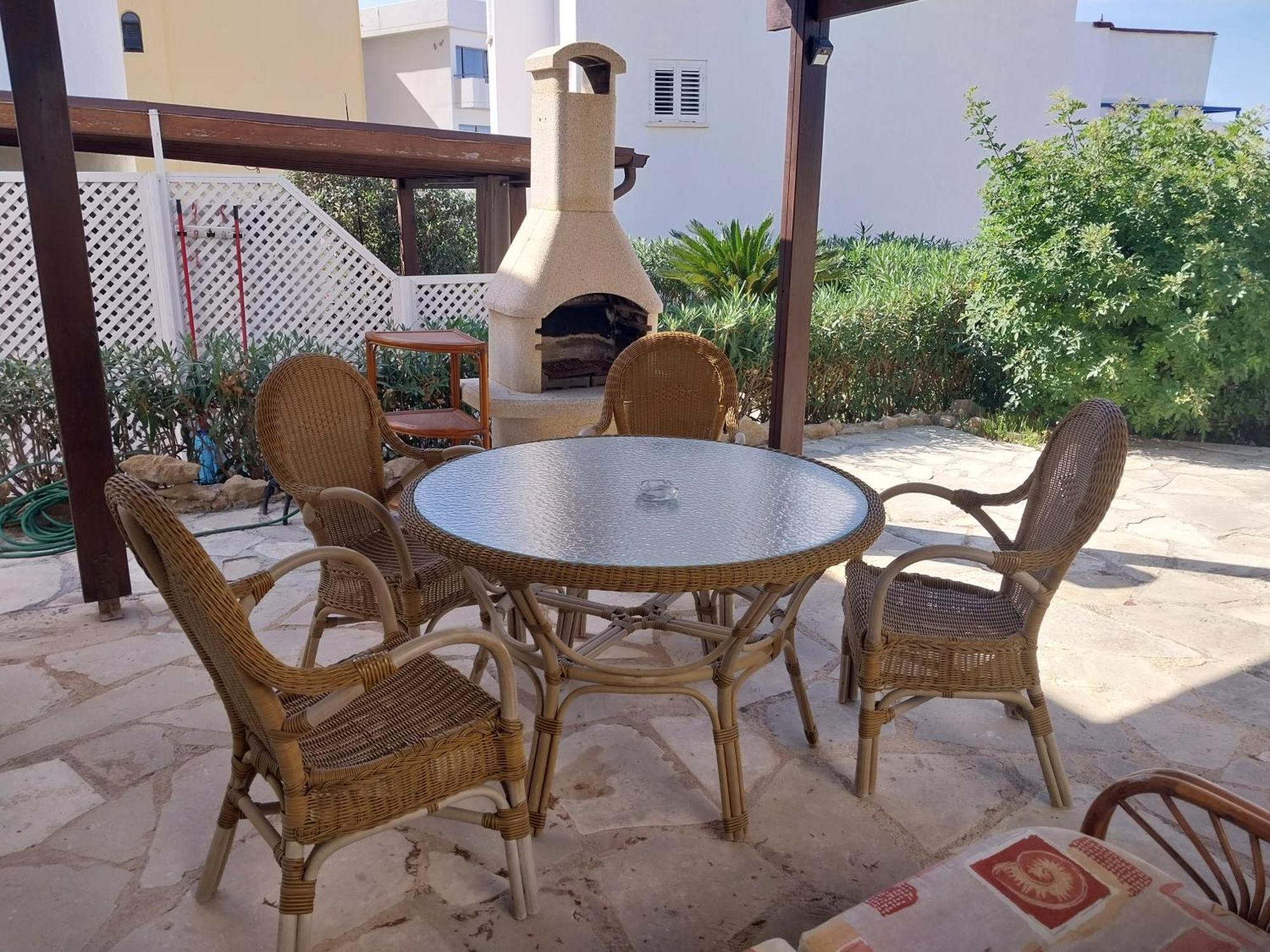 Villa Margo By The Sea Paphos Exterior photo
