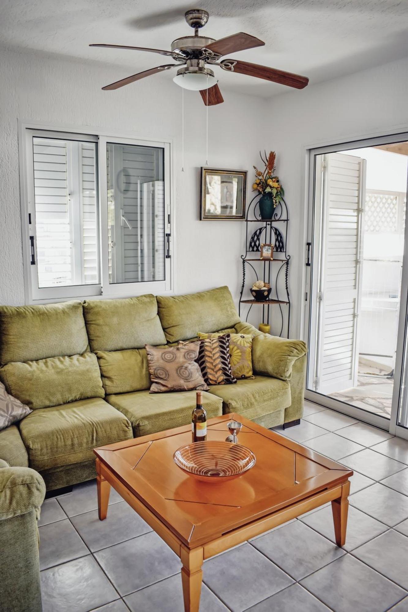 Villa Margo By The Sea Paphos Exterior photo