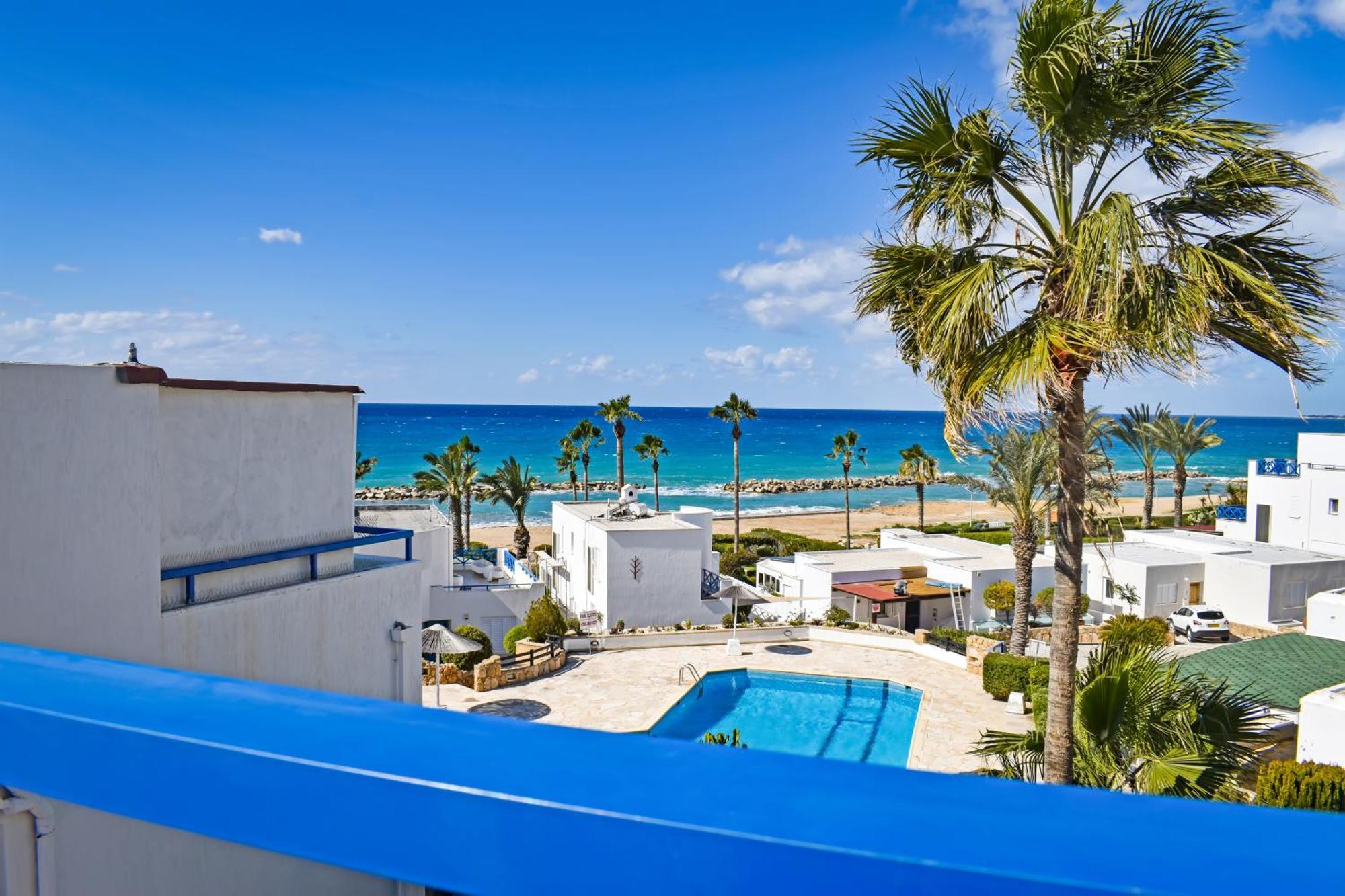 Villa Margo By The Sea Paphos Exterior photo