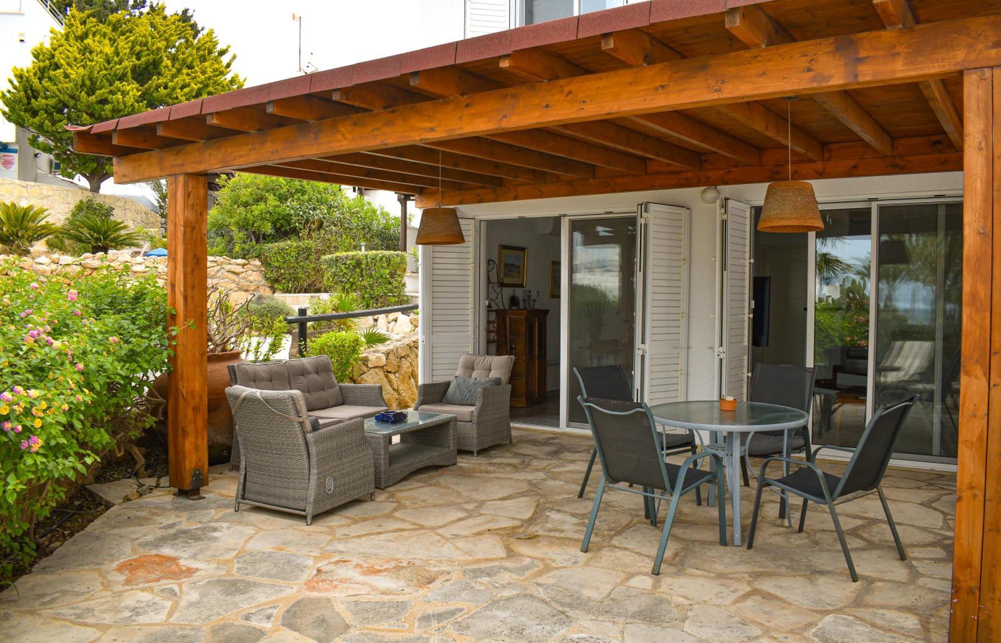 Villa Margo By The Sea Paphos Exterior photo