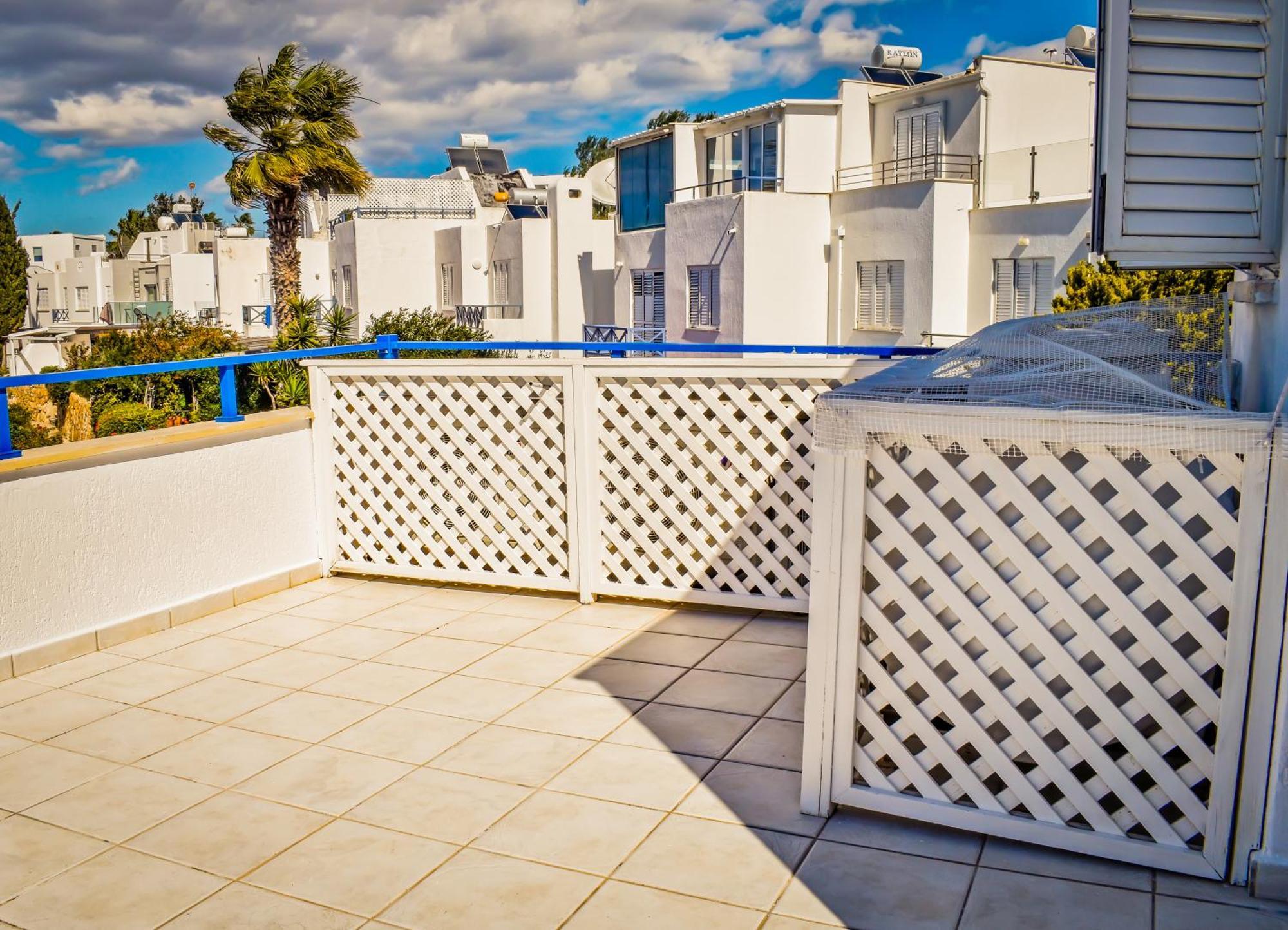 Villa Margo By The Sea Paphos Exterior photo